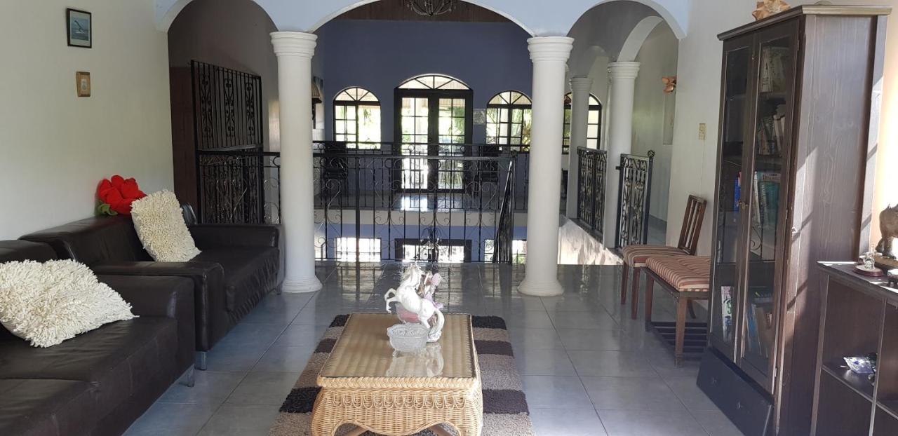 Little Savoy Guest House New راناوي باي المظهر الخارجي الصورة
