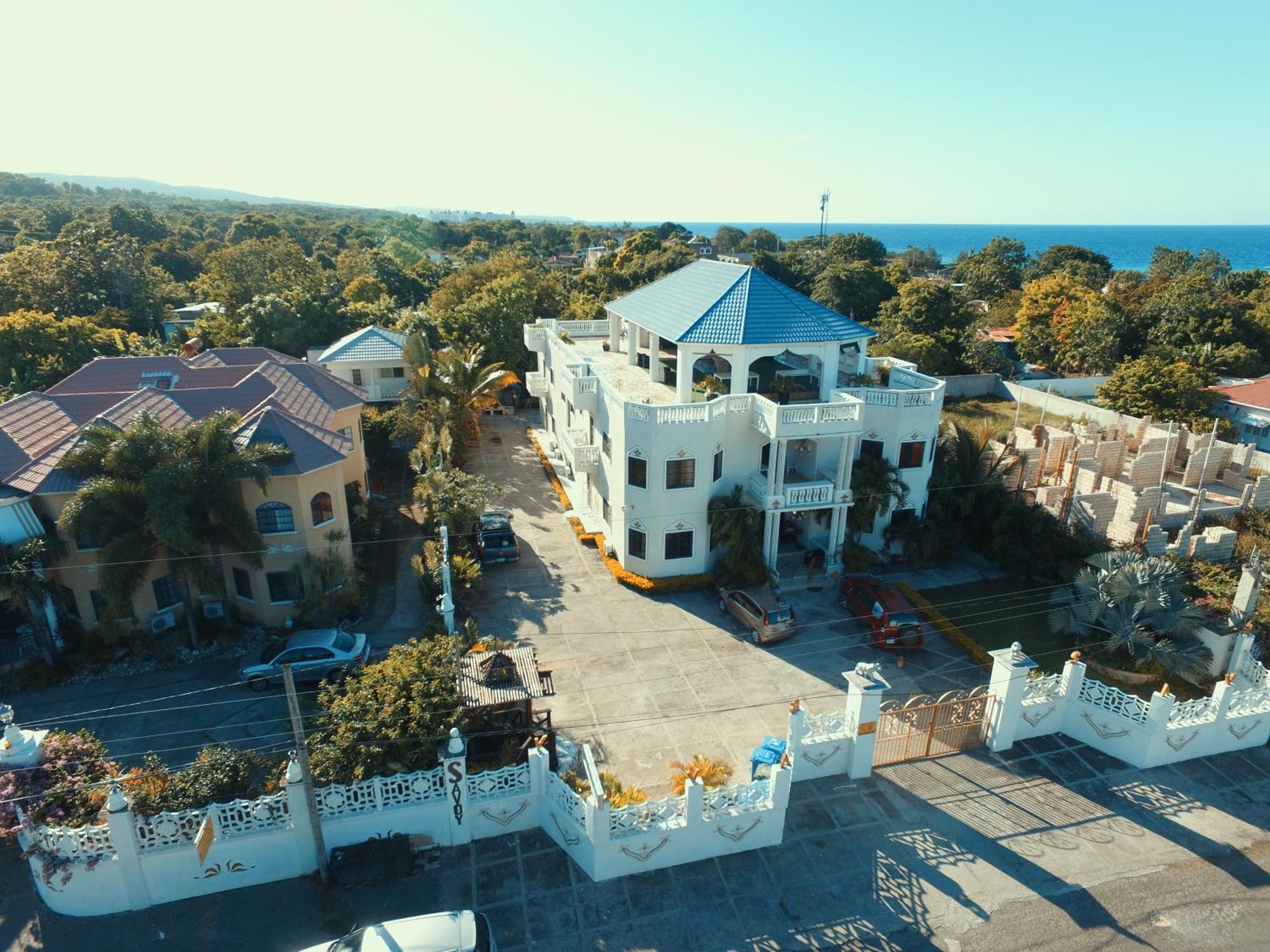 Little Savoy Guest House New راناوي باي المظهر الخارجي الصورة