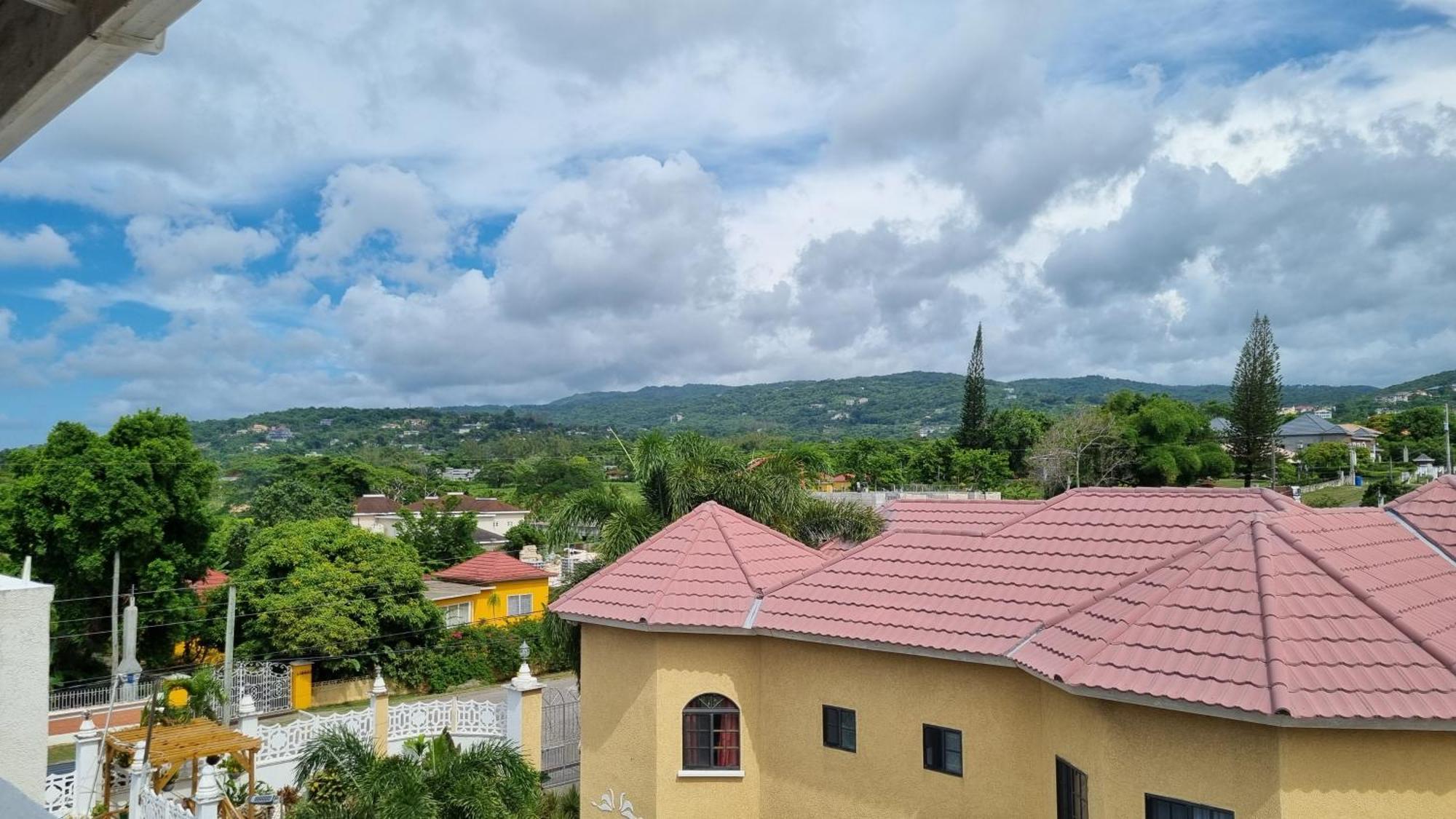 Little Savoy Guest House New راناوي باي المظهر الخارجي الصورة